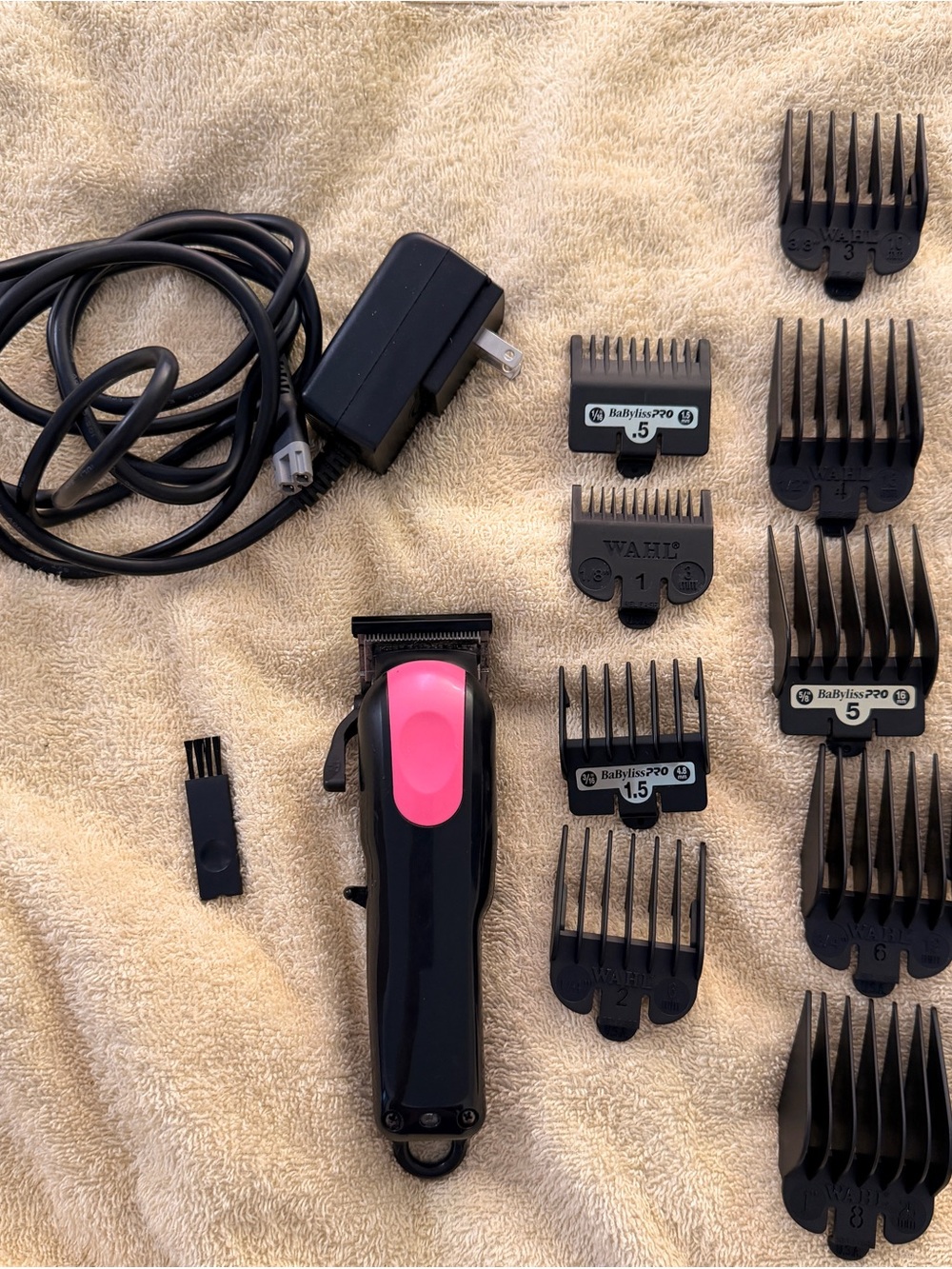 Wahl Limited Edition Black & Pink Sterling 4 Clippers with Clipper Guards